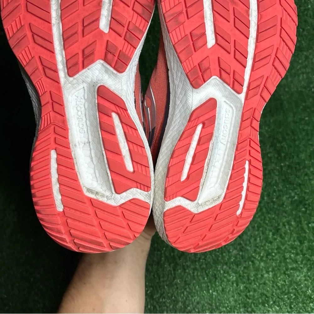 Saucony Triumph 19 Womens Size 9.5‎  S10678-16 Orange Running Shoes *See Pics*